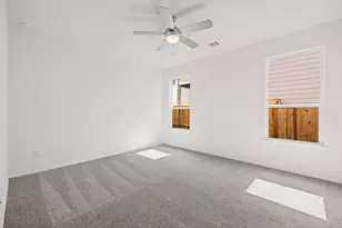 260 Feathers St, Jarrell, TX 76537 - Photo 11