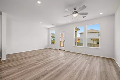 260 Feathers Street, Jarrell, TX 76537 - Photo 9