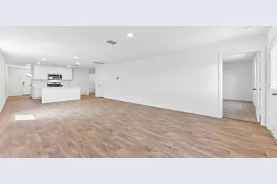 398 Ebbsfleet Drive, Uhland, TX 78640 - Photo 13