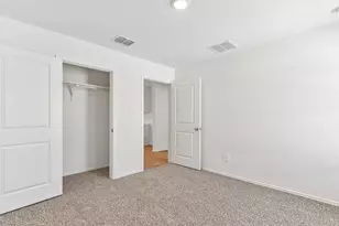 398 Ebbsfleet Dr, Uhland, TX 78640 - Photo 25