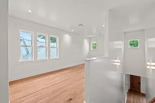510 E 39th St, Austin, TX 78751 - Photo 23