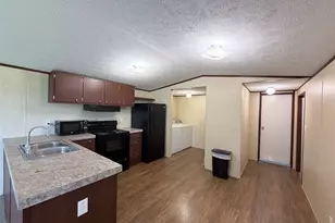538 Cottletown Rd, Smithville, TX 78957 - Photo 5
