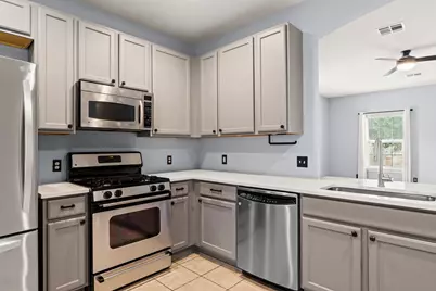 11820 Dunfries Lane, Austin, TX 78754 - Photo 9