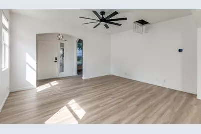 9204 Magna Carta Loop, Austin, TX 78754 - Photo 3