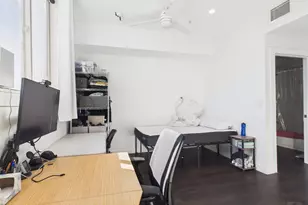 1010 W 26th St, Austin, TX 78705 - Photo 3