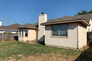 210 Evergreen Cir, Georgetown, TX 78626 - Photo 17