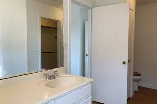 210 Evergreen Cir, Georgetown, TX 78626 - Photo 15