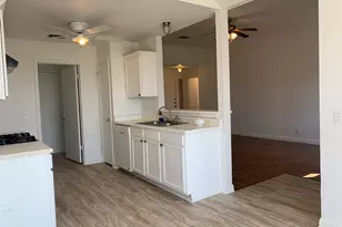 210 Evergreen Cir, Georgetown, TX 78626 - Photo 9