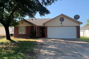 210 Evergreen Cir, Georgetown, TX 78626 - Photo 1