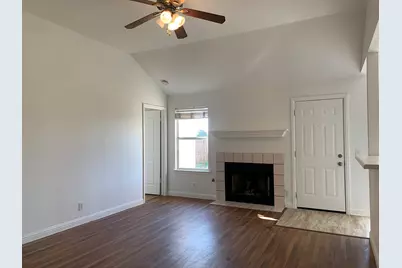 210 Evergreen Circle, Georgetown, TX 78626 - Photo 5