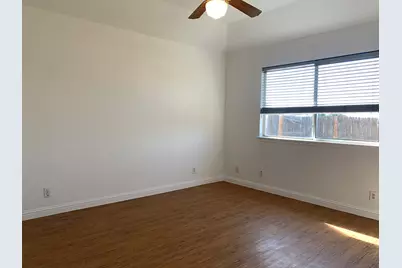 210 Evergreen Circle, Georgetown, TX 78626 - Photo 11