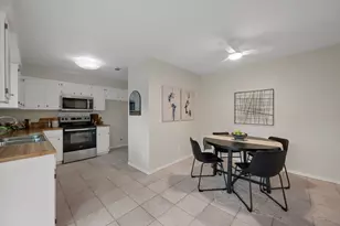 12223 Forsythe Dr, Austin, TX 78759 - Photo 11