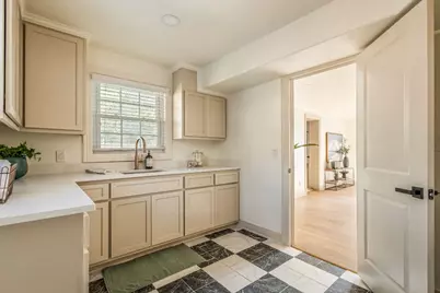 3801 Avenue H, Austin, TX 78751 - Photo 37