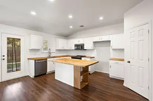 3211 St Genevieve Dr, Leander, TX 78641 - Photo 7