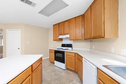 11304 Pickard Lane, Austin, TX 78748 - Photo 13