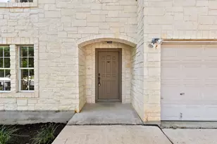 11304 Pickard Ln, Austin, TX 78748 - Photo 3