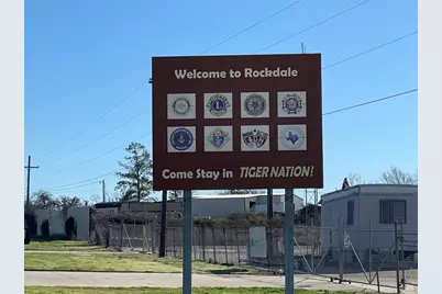 1250 Cypress Trail Loop, Rockdale, TX 76567 - Photo 11