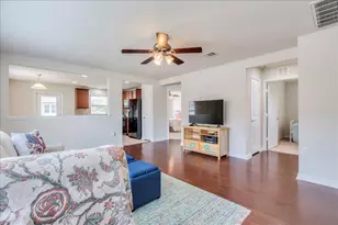 606 Salado Creek Ln, Georgetown, TX 78633 - Photo 5