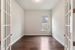 402 Gulfton St, Lakeway, TX 78738 - Photo 9