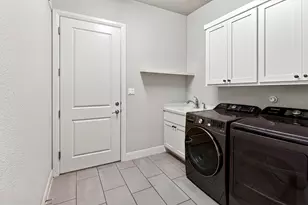 402 Gulfton St, Lakeway, TX 78738 - Photo 21