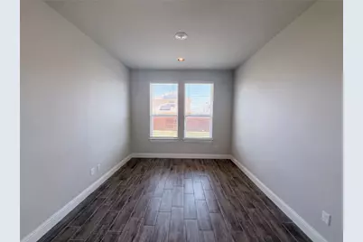124 Crescent Street, Georgetown, TX 78626 - Photo 7