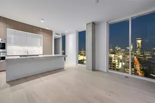313 W 17th St, Austin, TX 78701 - Photo 3