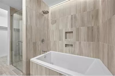 313 W 17th Street #2305, Austin, TX 78701 - Photo 9