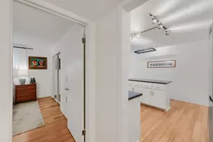 2303 East Side Dr, Austin, TX 78704 - Photo 13