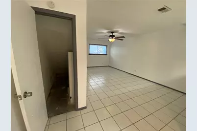 2413 Leon Street #102, Austin, TX 78705 - Photo 9