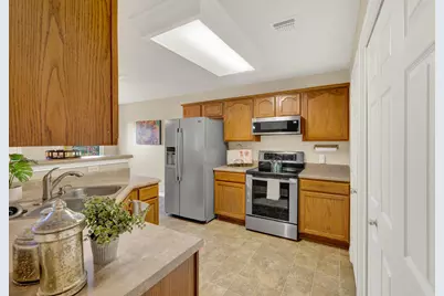 2047 Lisa Lane, San Marcos, TX 78666 - Photo 9
