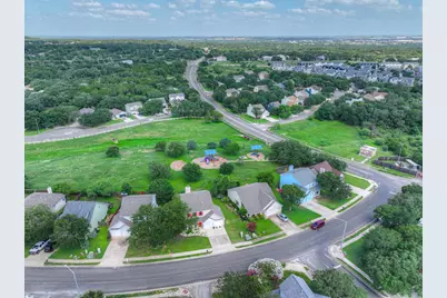 2047 Lisa Lane, San Marcos, TX 78666 - Photo 31