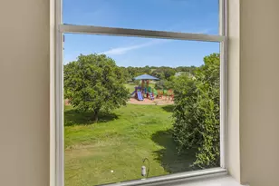 2047 Lisa Ln, San Marcos, TX 78666 - Photo 23