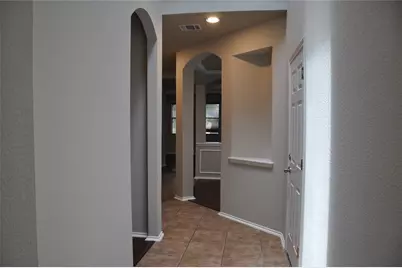 507 Las Colinas Drive, Leander, TX 78641 - Photo 9