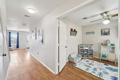 130 Killian Loop, Hutto, TX 78634 - Photo 13