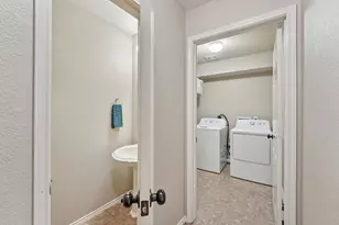 130 Killian Loop, Hutto, TX 78634 - Photo 27