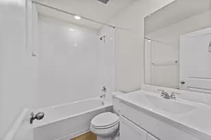 406 Low Pasture Trl, San Marcos, TX 78666 - Photo 13