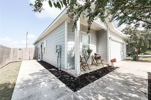 161 Emerald Green Trail, Buda, TX 78610 - Photo 3