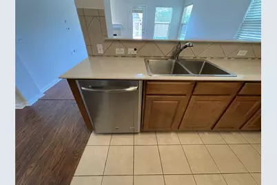 3517 Bronco Bend Loop, Austin, TX 78744 - Photo 9