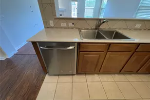 3517 Bronco Bend Loop, Austin, TX 78744 - Photo 9