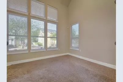 1601 Miriam Avenue #203, Austin, TX 78702 - Photo 11