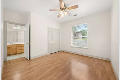 509 Meadow Oaks Drive, Dripping Springs, TX 78620 - Photo 13