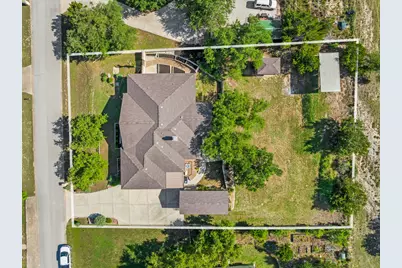 509 Meadow Oaks Drive, Dripping Springs, TX 78620 - Photo 29