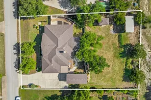 509 Meadow Oaks Dr, Dripping Springs, TX 78620 - Photo 29