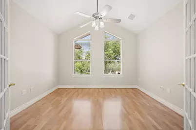 509 Meadow Oaks Drive, Dripping Springs, TX 78620 - Photo 5