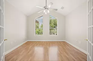 509 Meadow Oaks Dr, Dripping Springs, TX 78620 - Photo 5