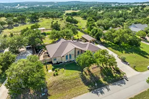 509 Meadow Oaks Dr, Dripping Springs, TX 78620 - Photo 1