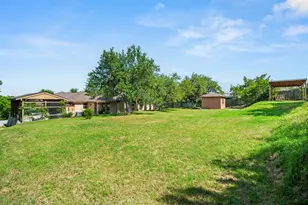 509 Meadow Oaks Dr, Dripping Springs, TX 78620 - Photo 23