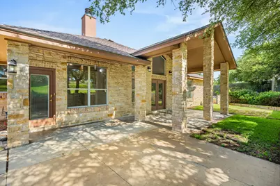 509 Meadow Oaks Drive, Dripping Springs, TX 78620 - Photo 21