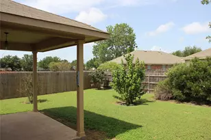 107 Buck Shot Ct, Bastrop, TX 78602 - Photo 29