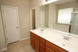 107 Buck Shot Ct, Bastrop, TX 78602 - Photo 17